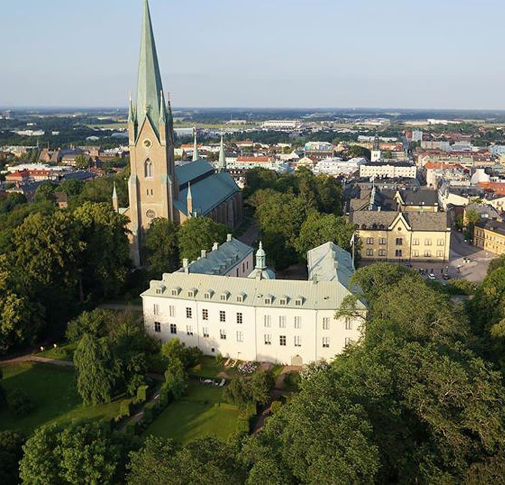 The castle is in the middle of the city