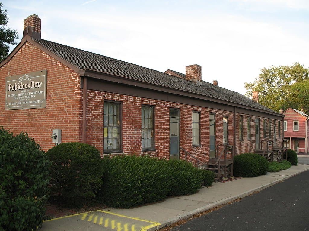 Photo of Robidoux Row
