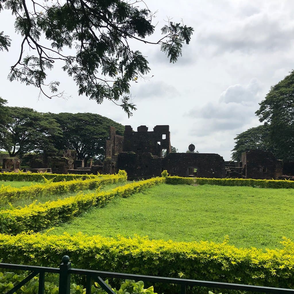 Kittur Fort and Rani Chennamma Memorial