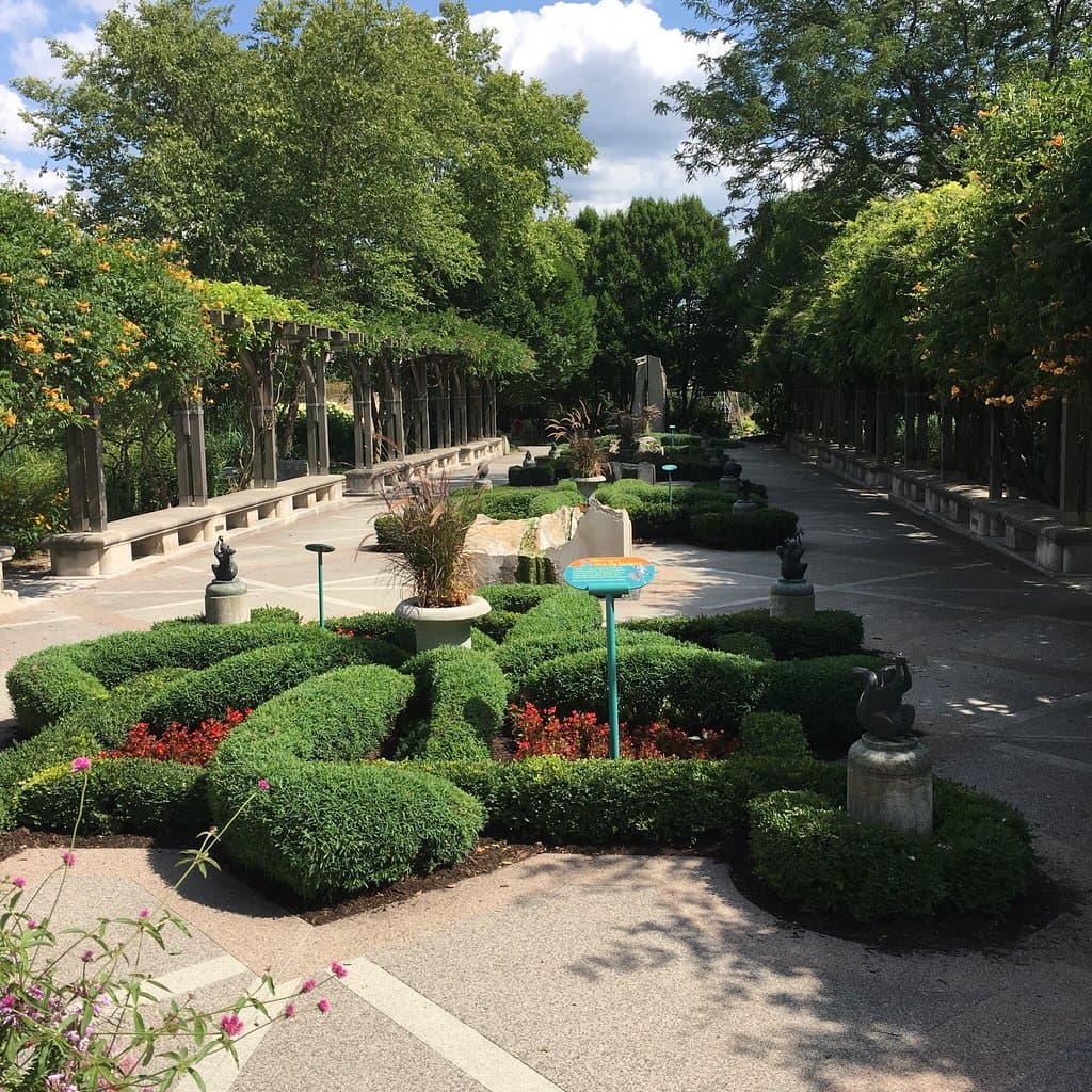 White River Gardens