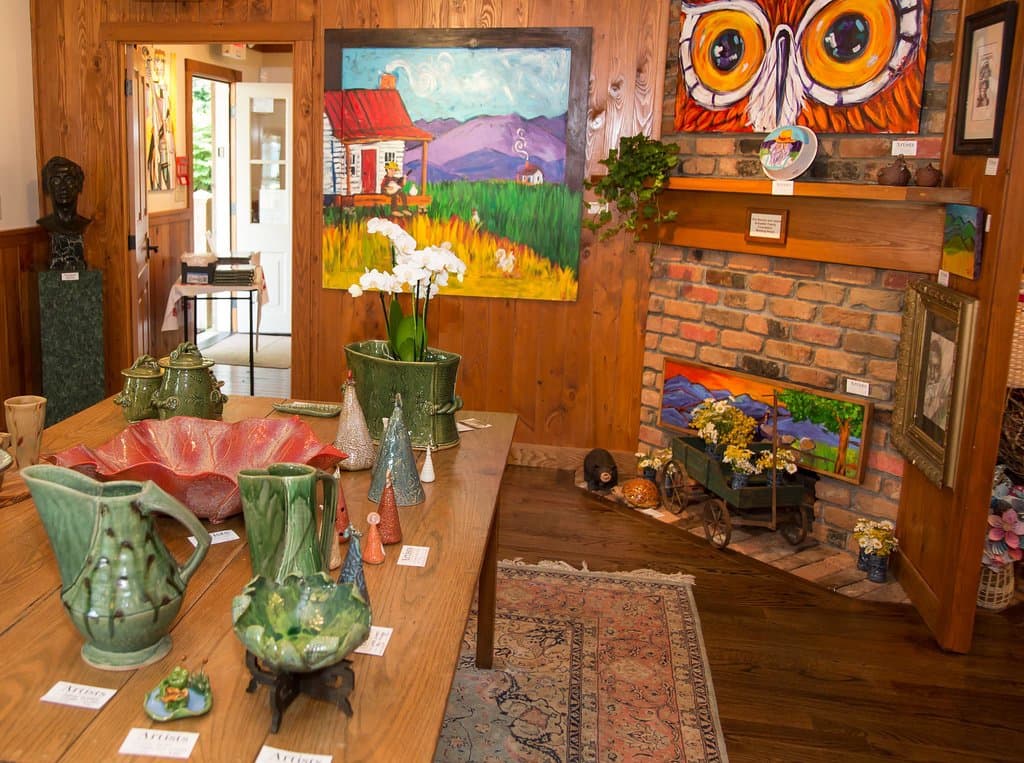 The art changes each week as new artists begin their week's show