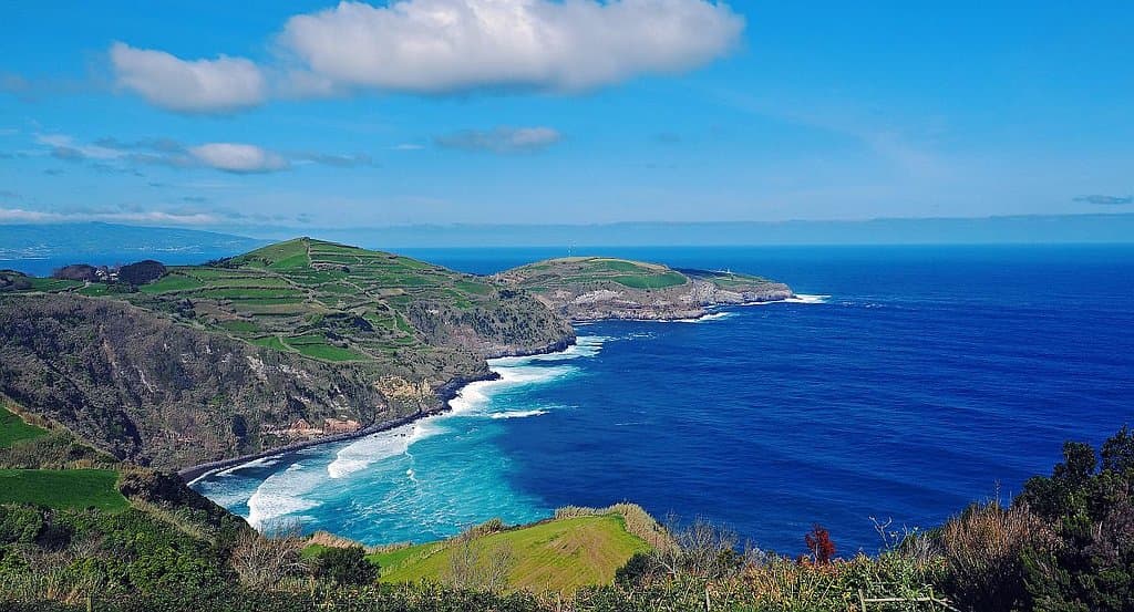 Gorgeous views of the rocky coast