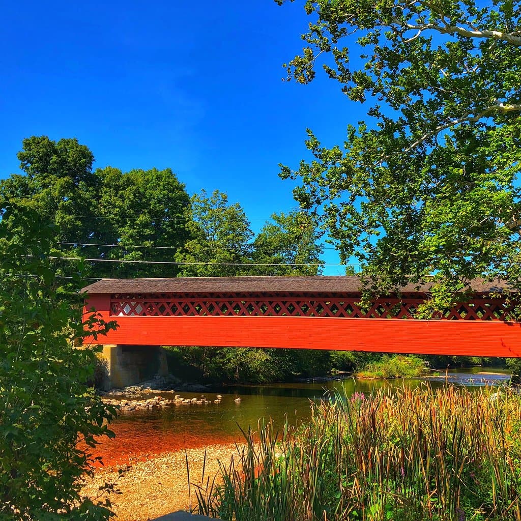 Henry Covered Bridge