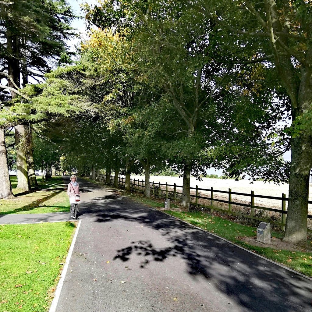 We spent a lovely weekend at the Moira Guest House and HD a nice walk in this Park - very well k