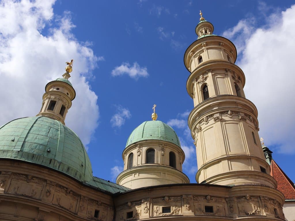 Aussenansicht des Mausoleums