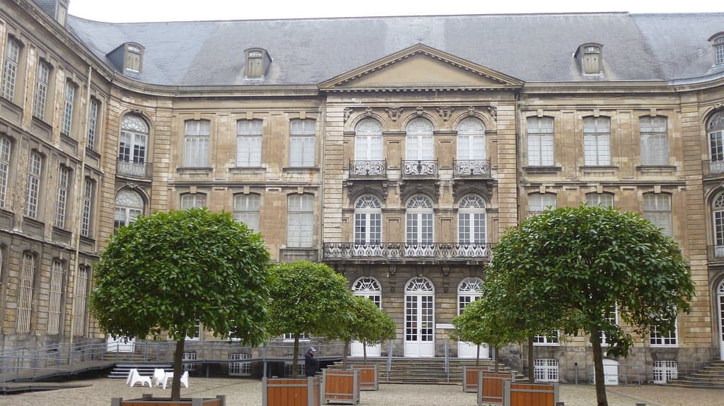 Cour d'honneur Entrée du Musée