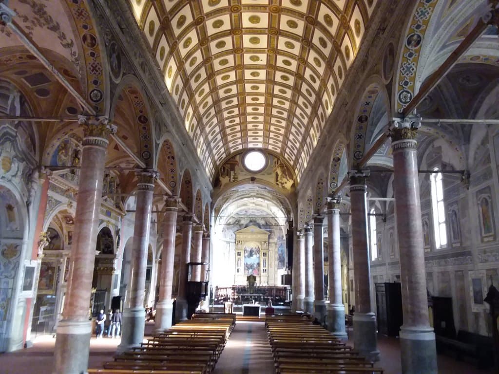 Interno chiesa