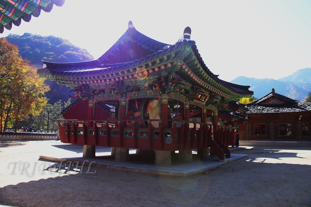 Baekdamsa Temple
