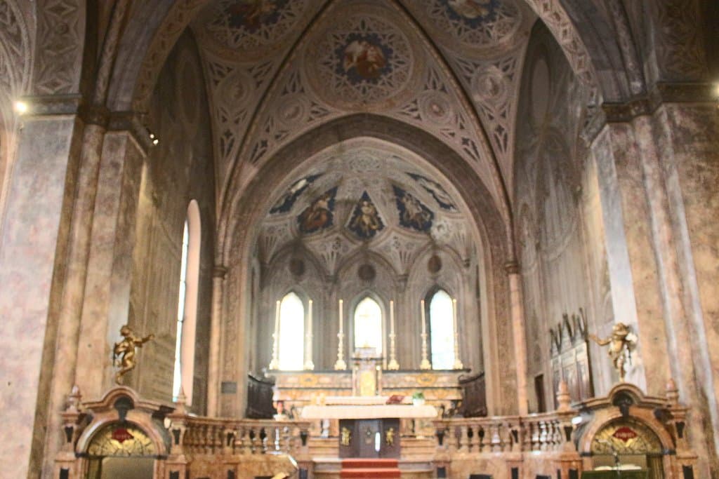 Altare