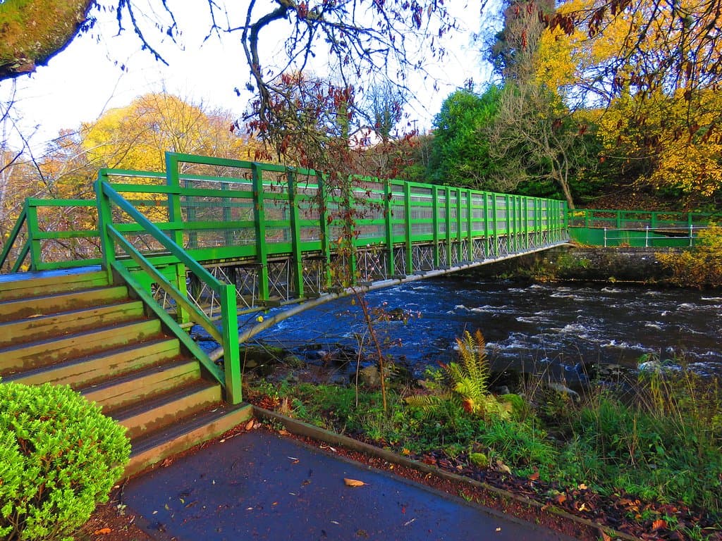 bridge built in 2007