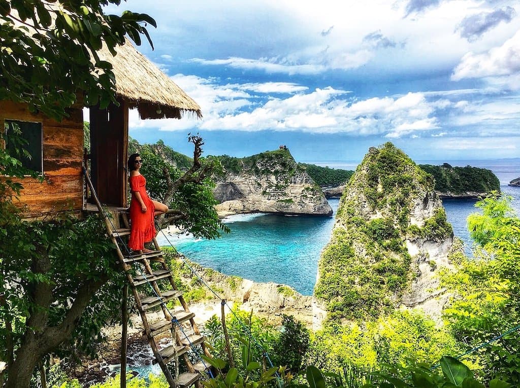Essa casinha de sonho custa quase nada e fica no lugar mais deslumbrante de Bali: Nusa Penida!
Leia tudo sobre esse paraíso no Tripping Unicorn Blog.