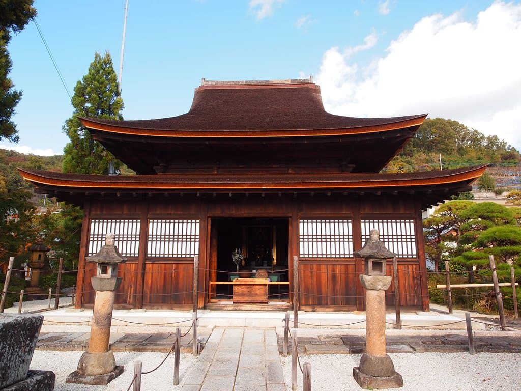 重楊文化財の仏殿、薬師如来と十二神将が安置されています。