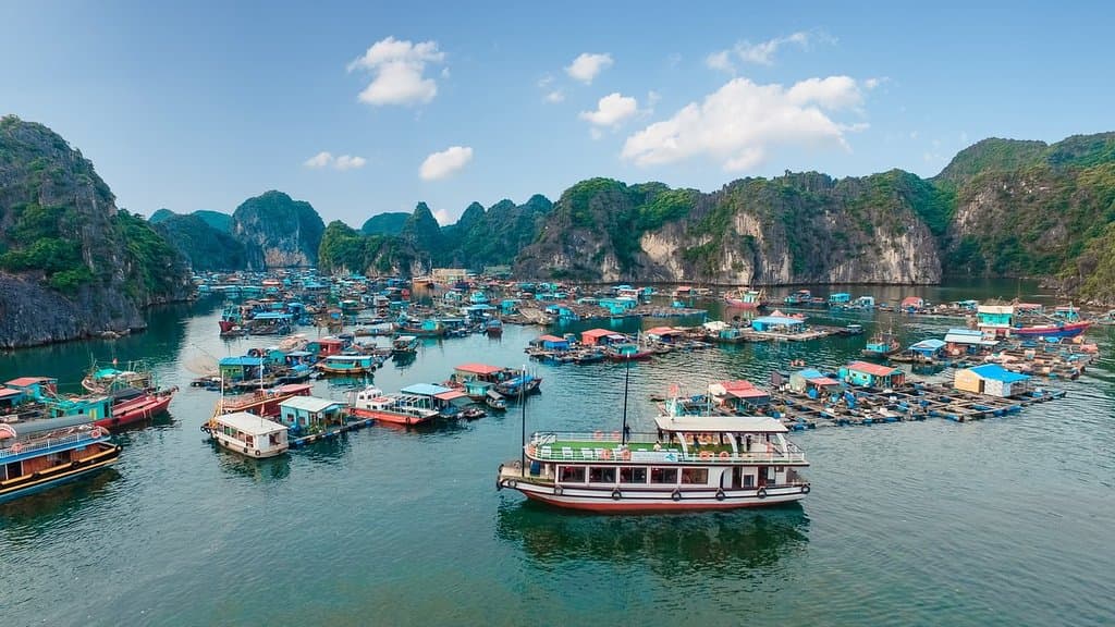 Amazing Bay and Floating village
