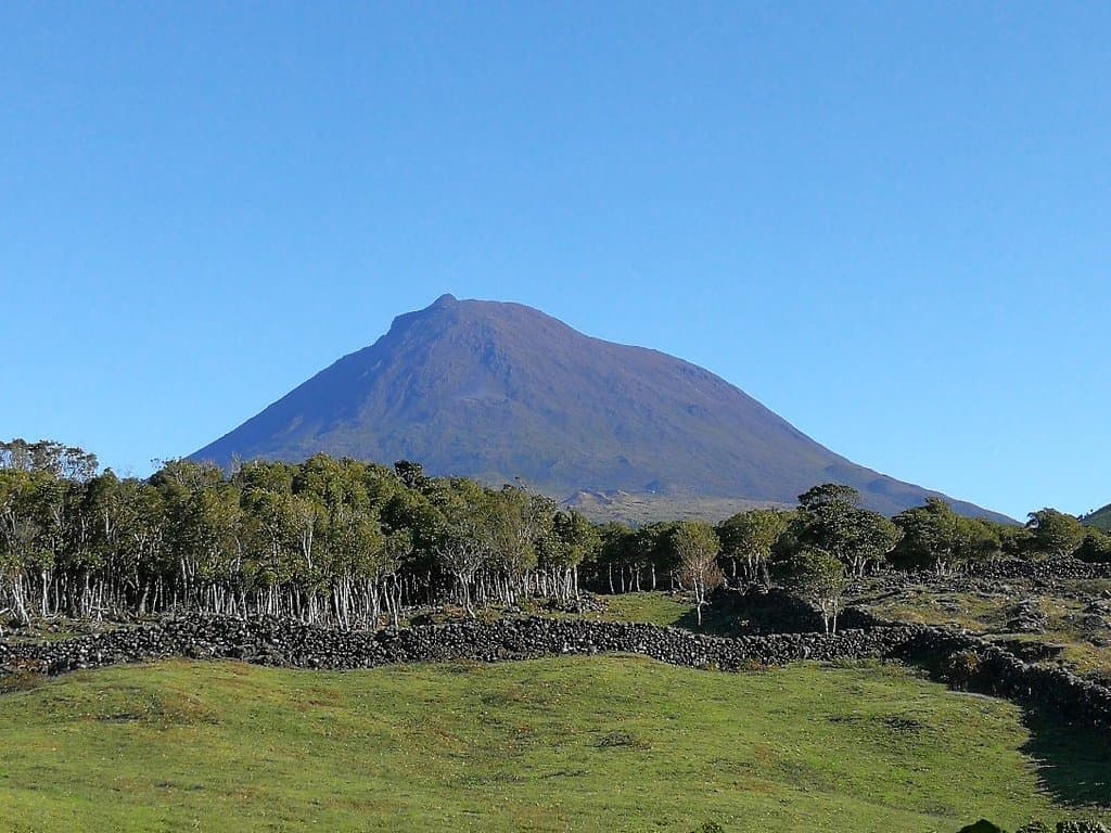 Gruta das Torres
