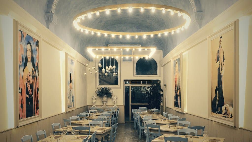 Interno del locale ristrutturato dopo il restyling del 2016