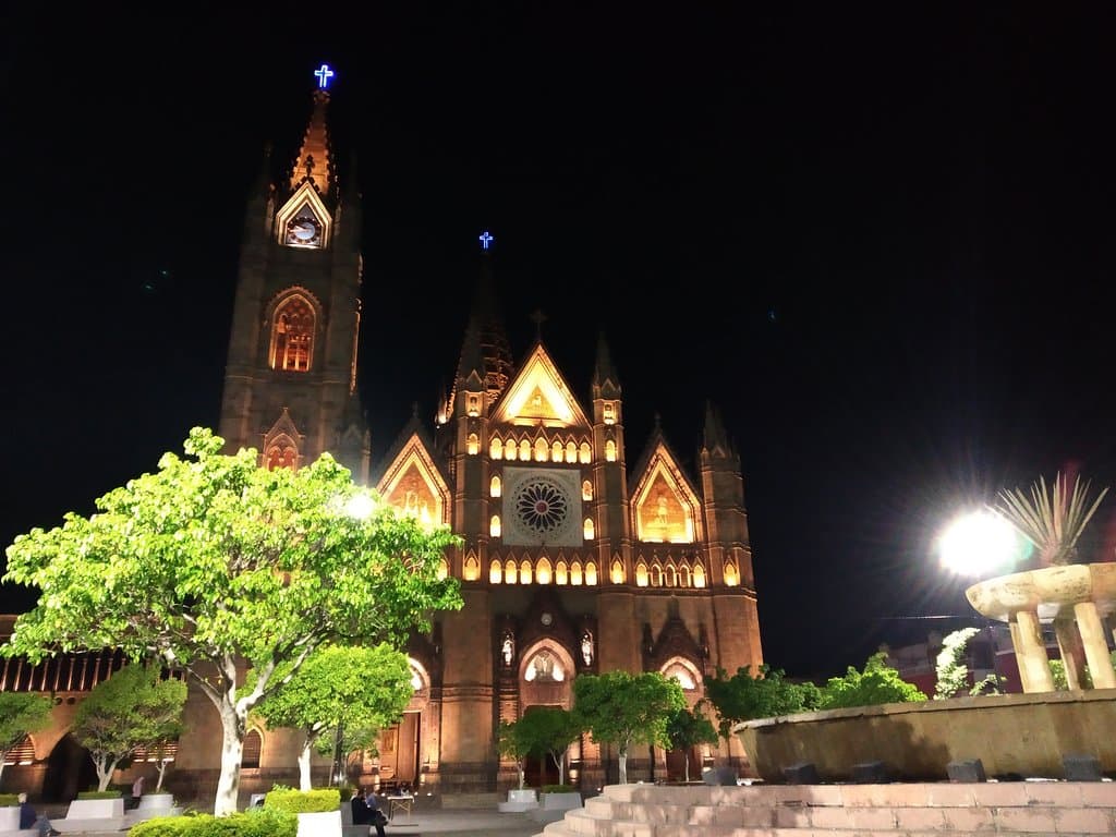 Templo de noche