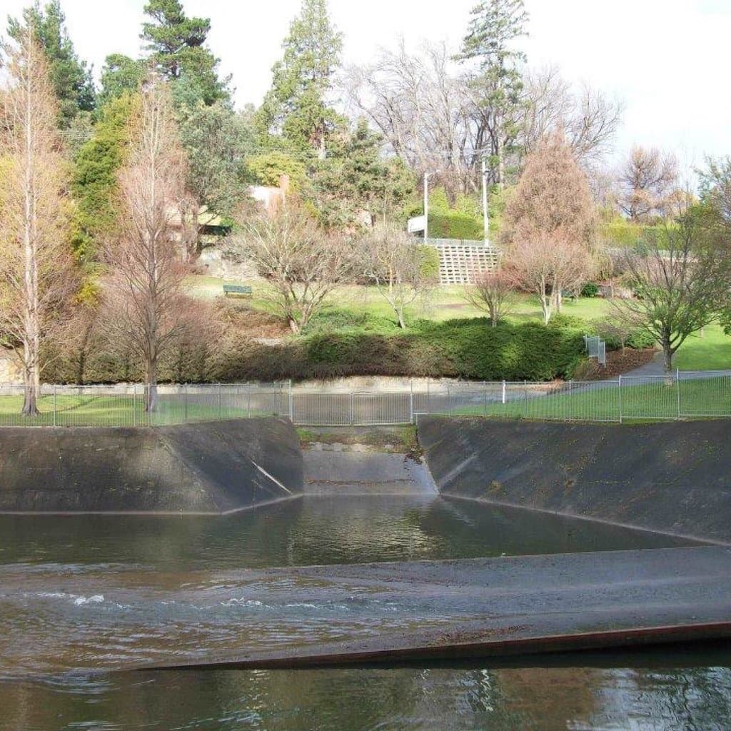 Cascade Gardens