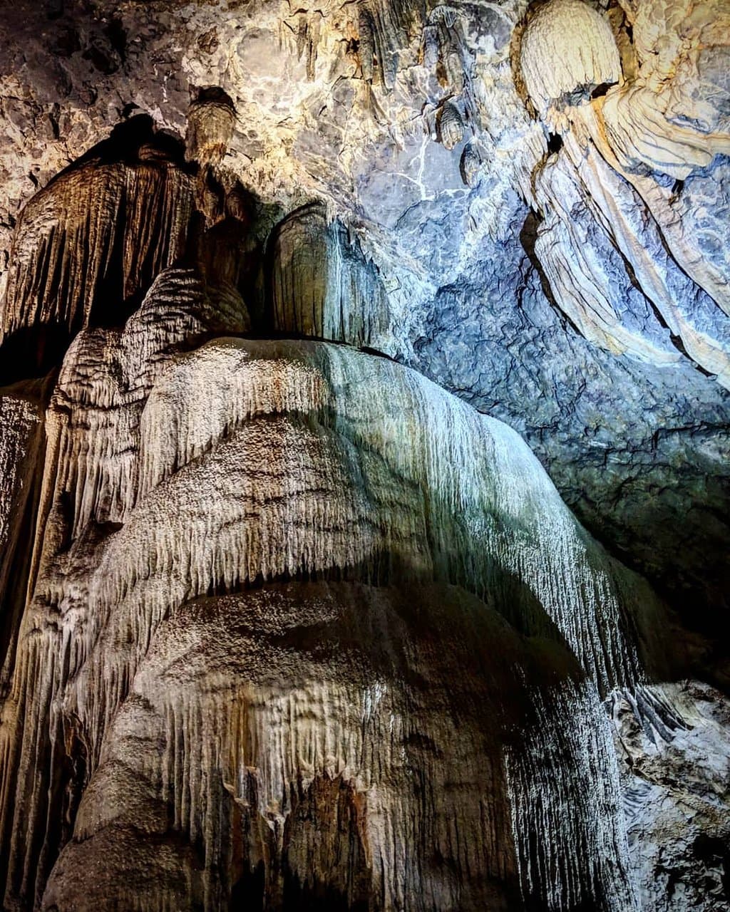 Akiyoshido Cave