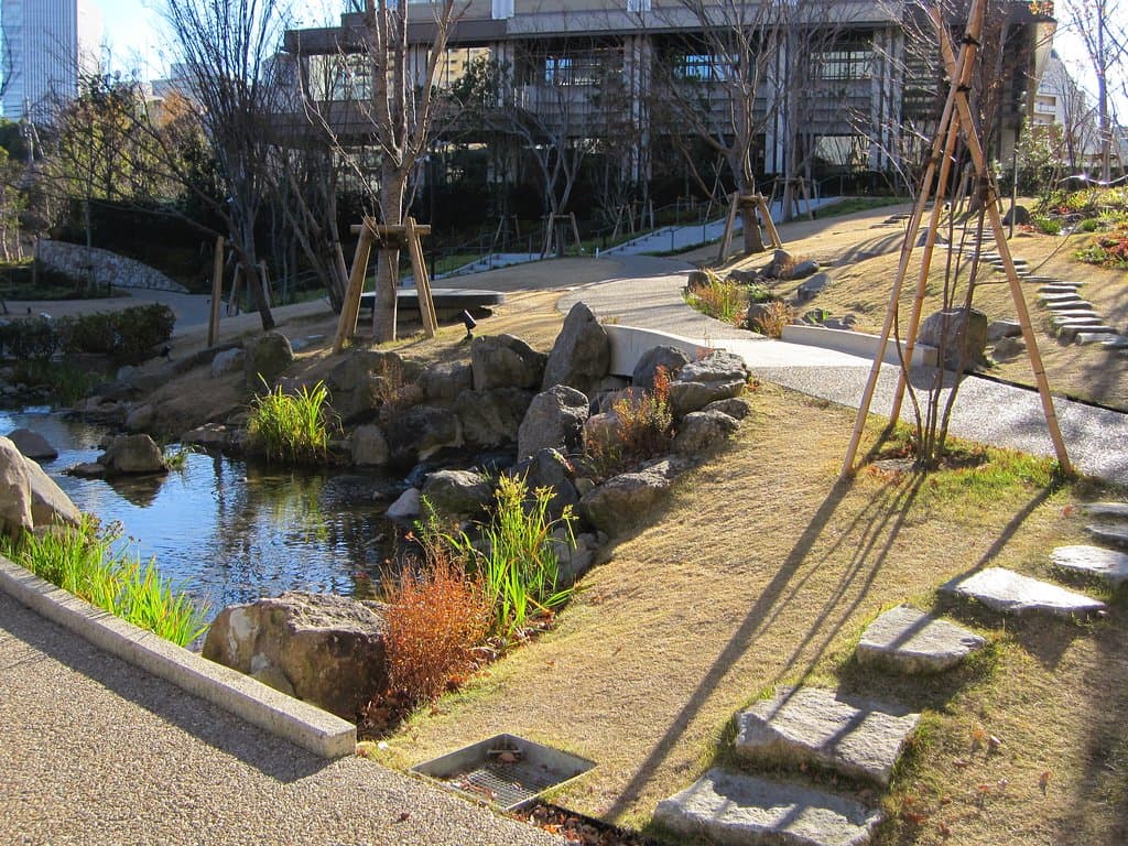 Dendo Square Park