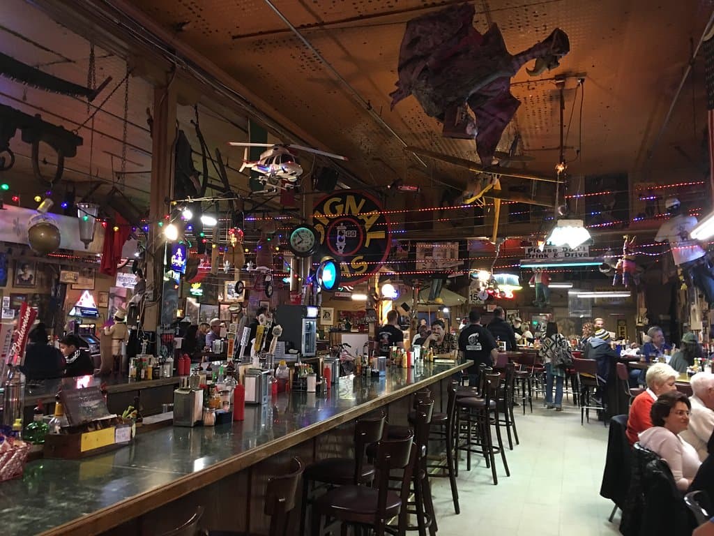 Historic Lutes Casino