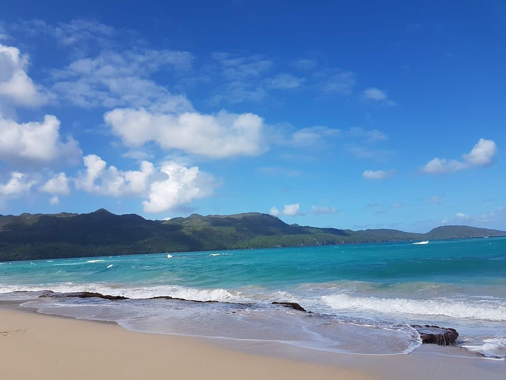 Playa Caleta La Romana