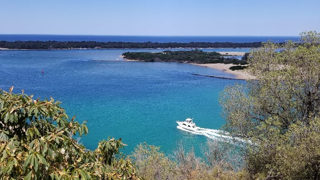 Jemmys Point Lookout Lakes Entrance