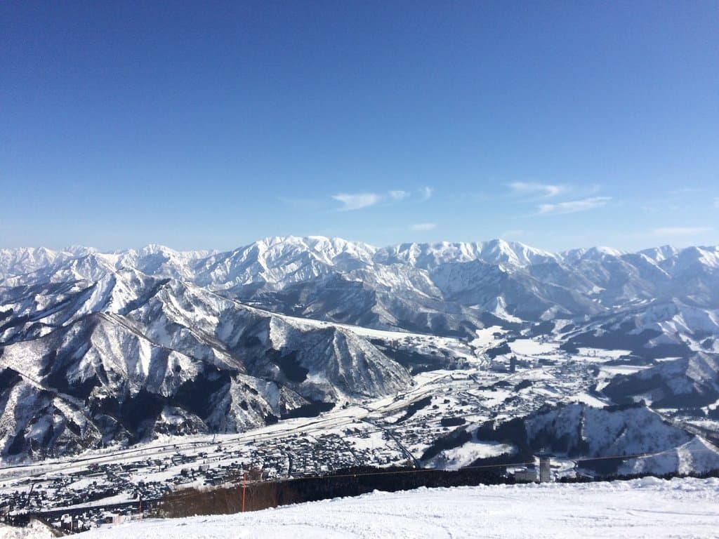 晴れた日にこそぜひ来てください。絶景です。