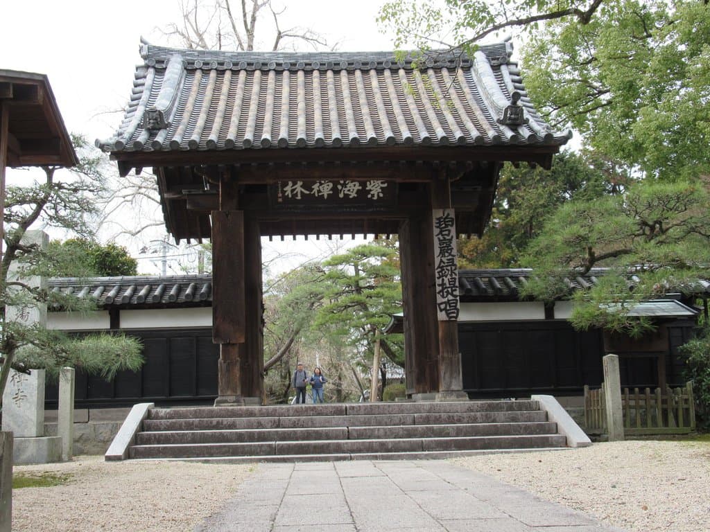 梅林時山門
