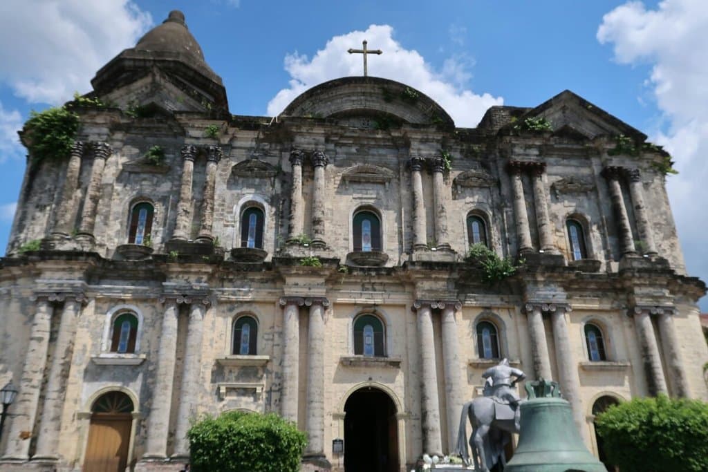 Taal Basilica