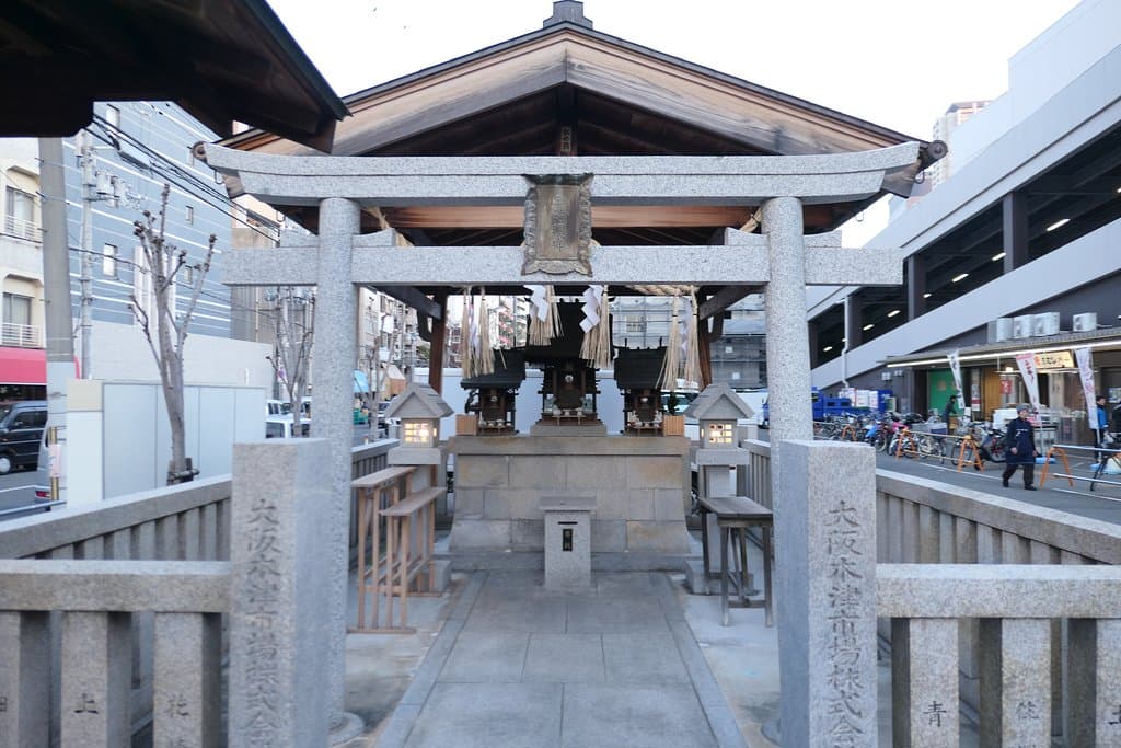 敷地内に神社がありました。