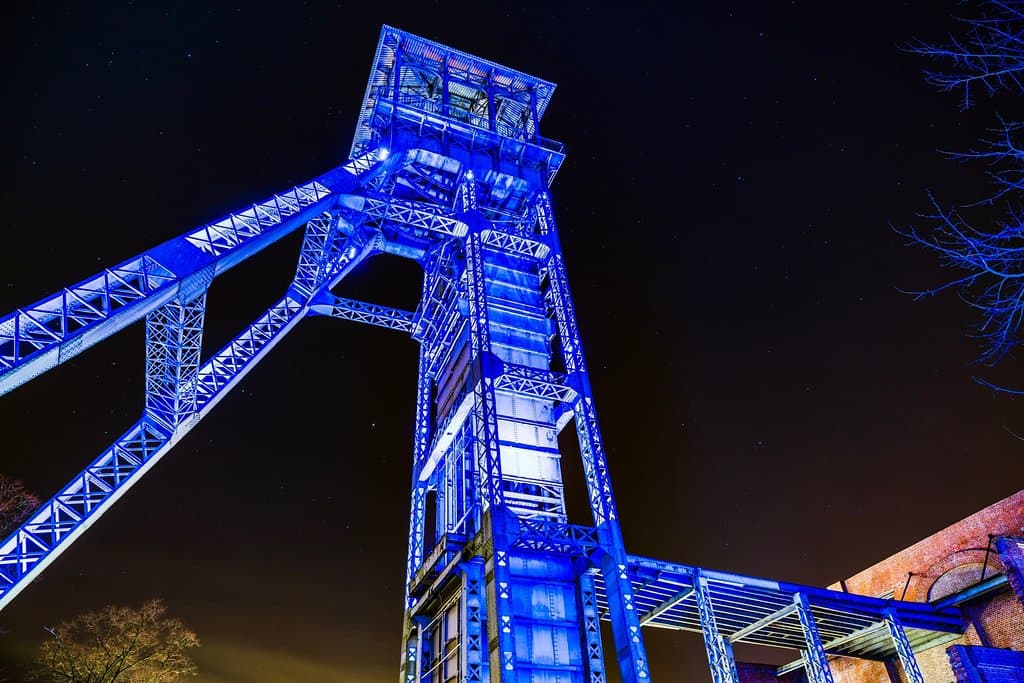 #Genk, België. Waar het #koolmijn verleden nog zichtbaar is.  #cminegenk by night