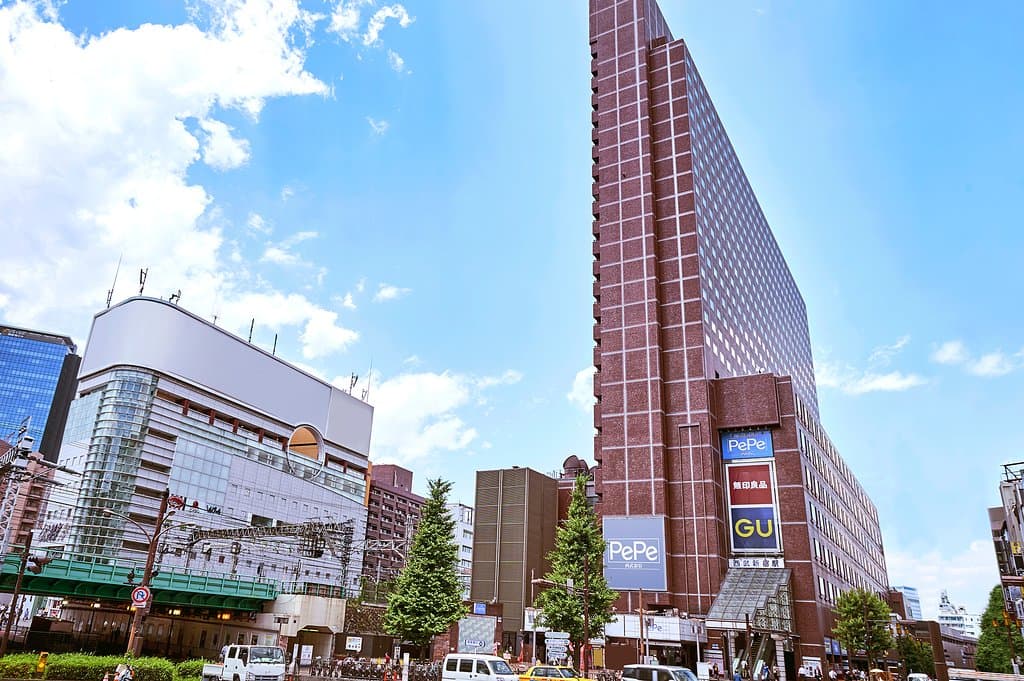 西武新宿PEPEの外観写真です。