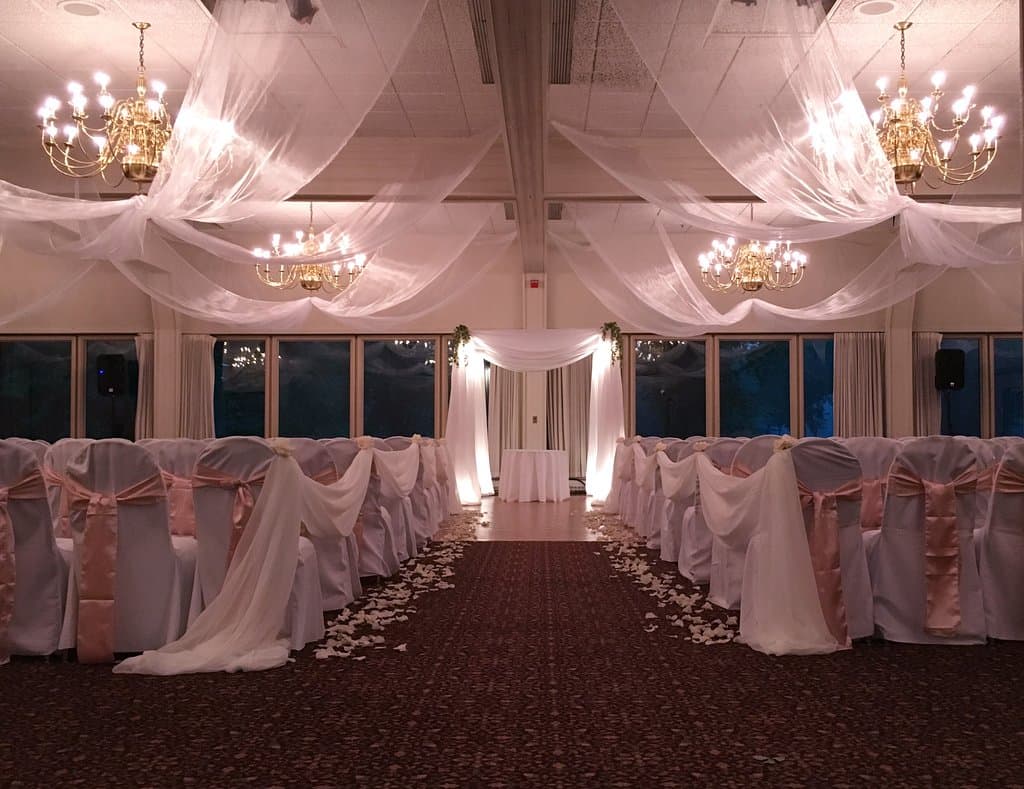 Highland Park Country Club - Ballroom
(Wedding)