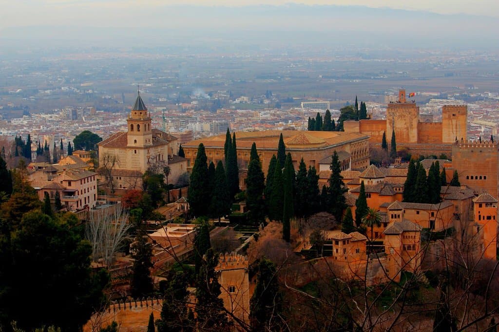 Vista de la Alhambra desde la Silla del Moro