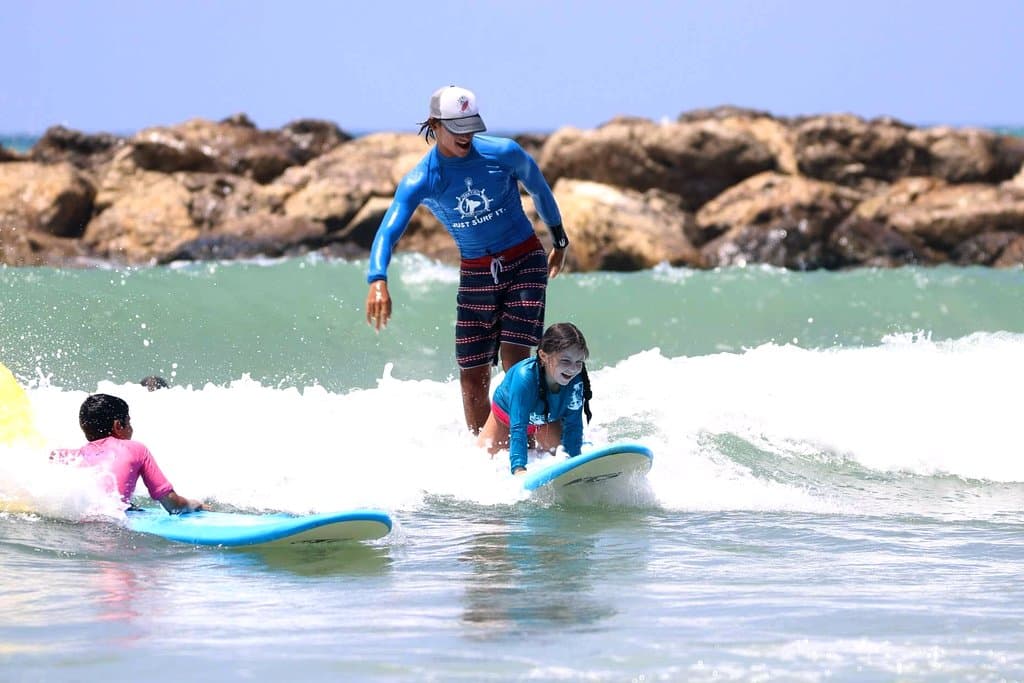 Kids Surf Camps & Surf Groups