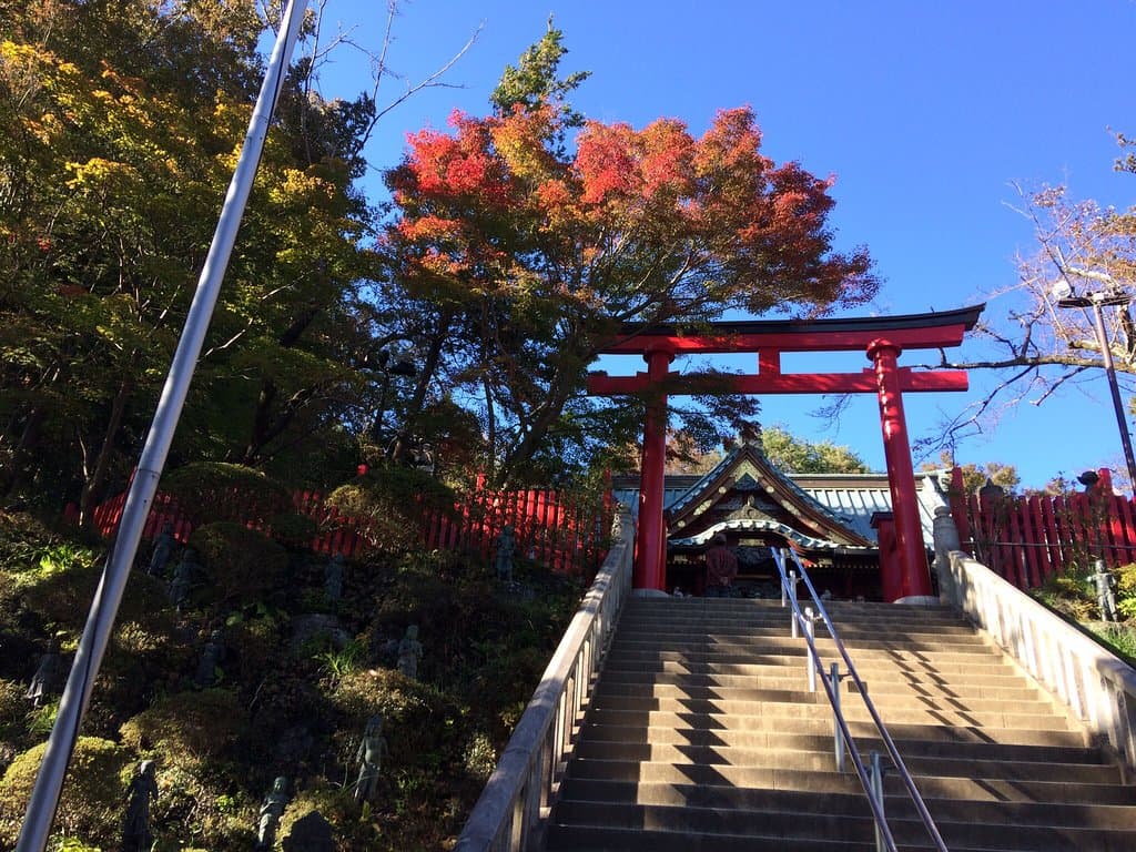 こちらはお寺の薬王院にお参りしてきました。 お参りまたしていきたいですね。 また暖かくなったら、いってみたいな？