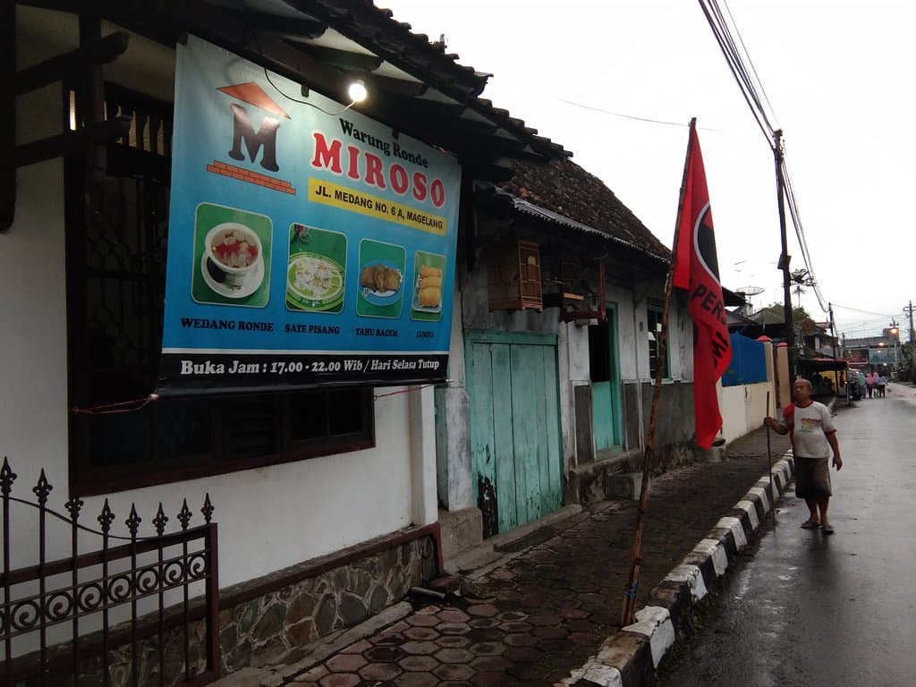 Front of Warung Miroso