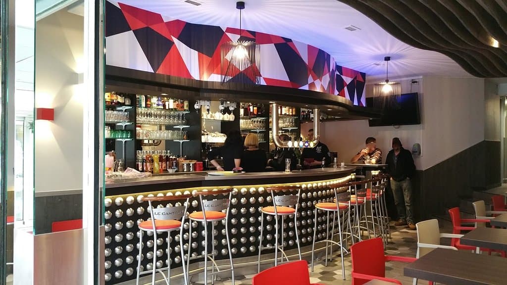 côté bar