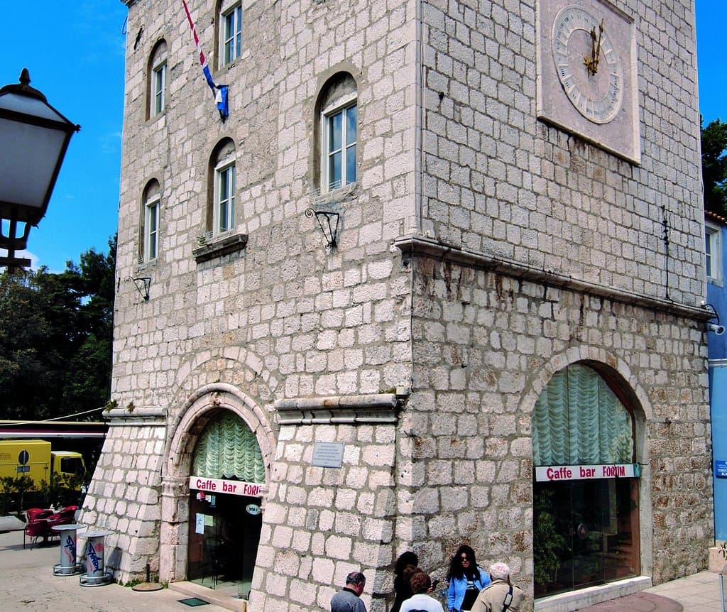 getlstd_property_photo