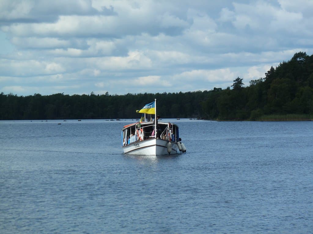 Ångaren Thor på Helgasjön utanför Växjö