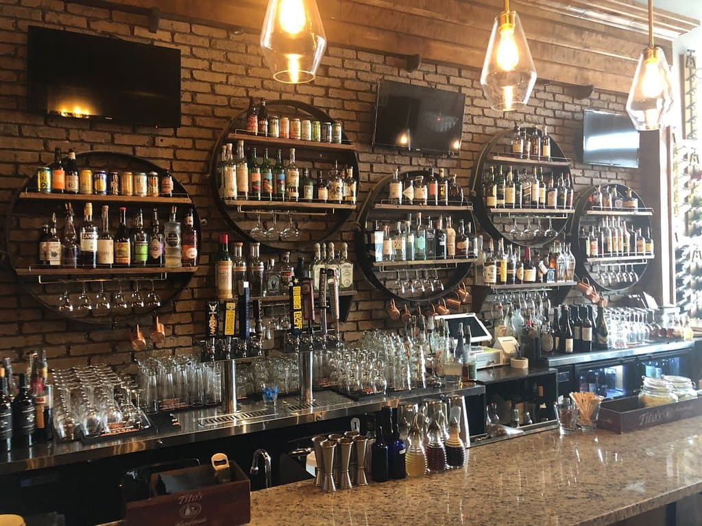 929 Kitchen & Bar