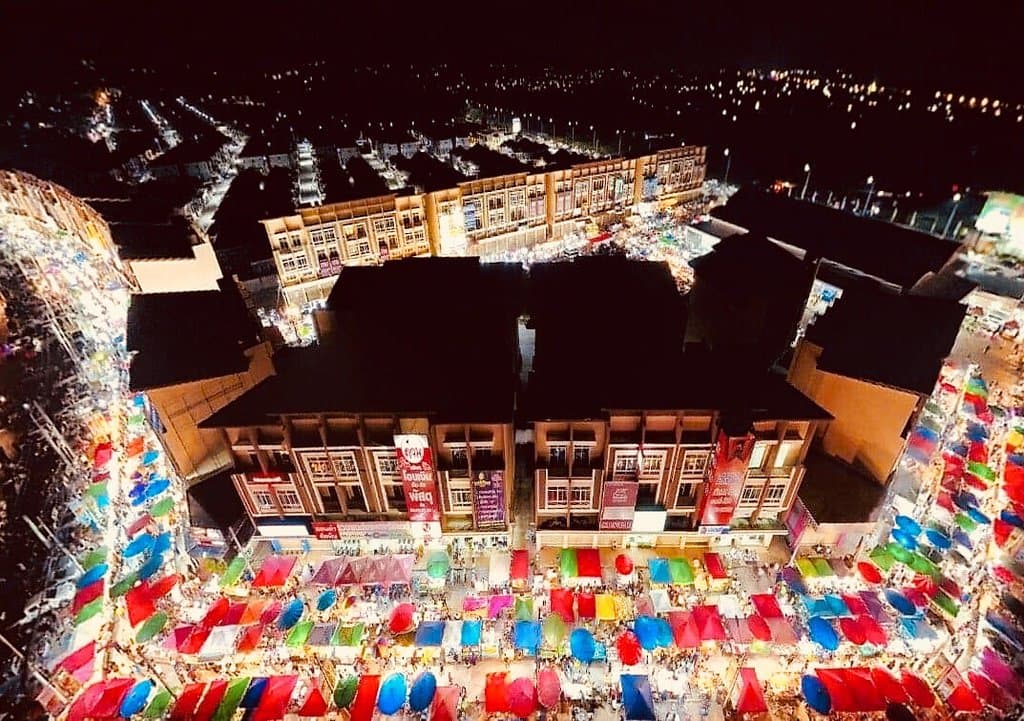 Wednesday and Friday night market