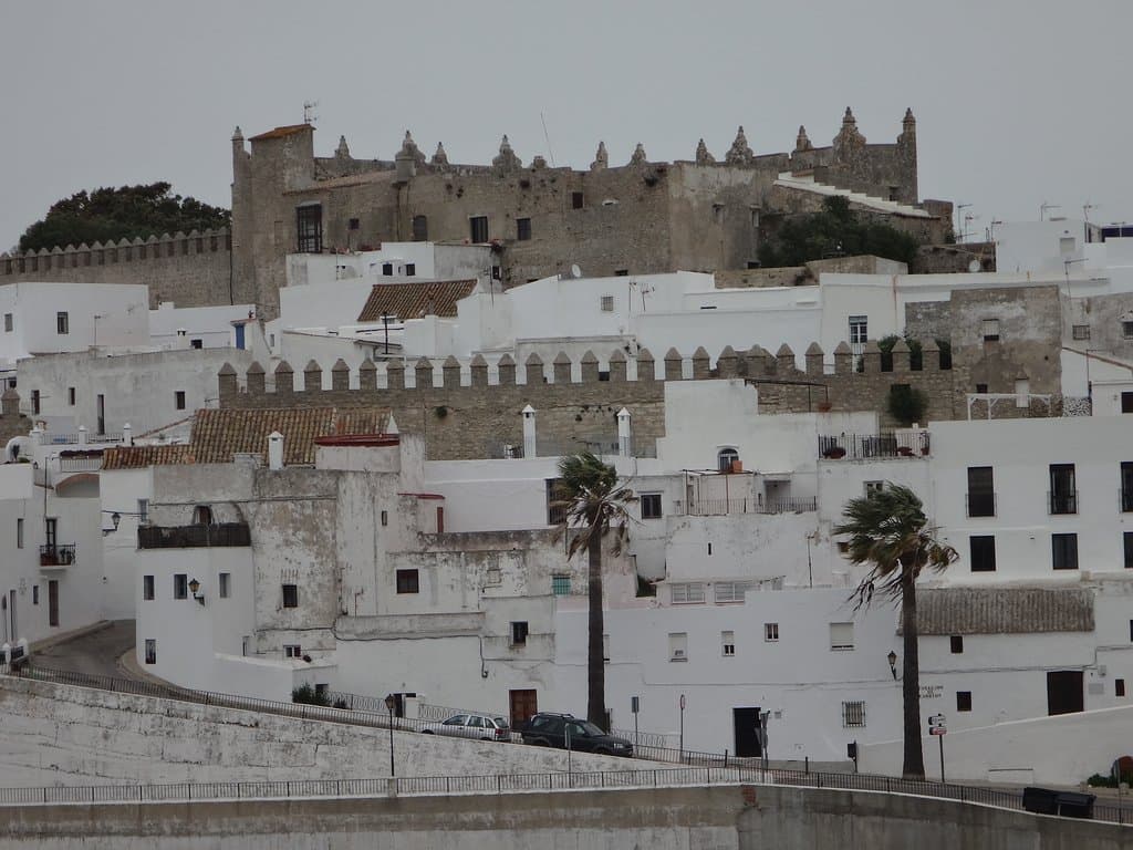 Castillo de Vejer de la Frontera (Cádiz). Monumento Nacional en 1931. Siglo iX-X. Visitable. Acceso gratuito. Privado en parte.