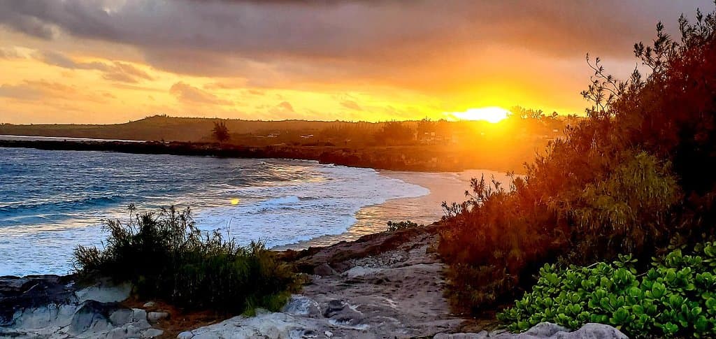 Oneloa Bay