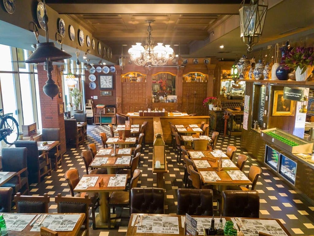 The Dutch Pub - Steak & Burger