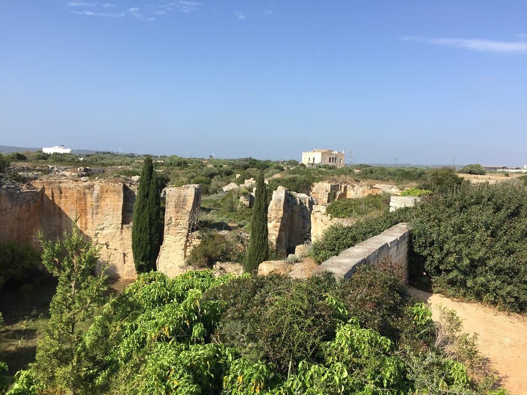 LITHICA Pedreres de s'Hostal