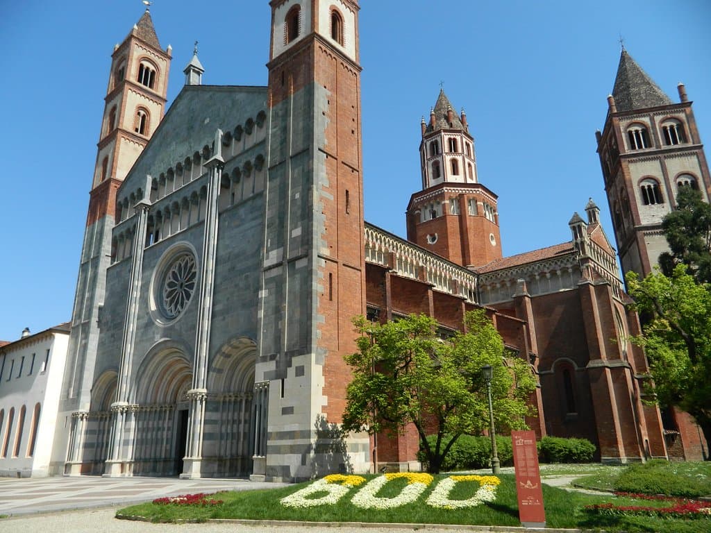 Sant'Andrea, uscendo-