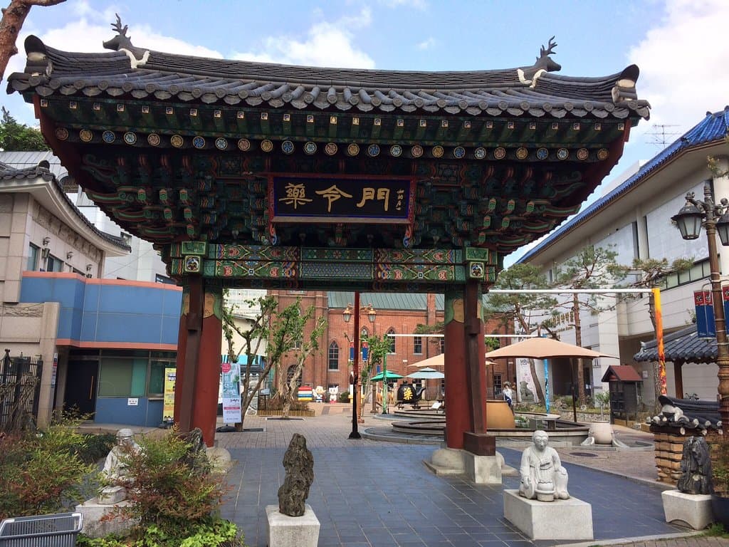 Yangnyeongsi Herbal Medicine Market