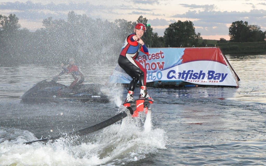 Flying Thru The Air at Catfish Bays "Greatest Show On H20!"