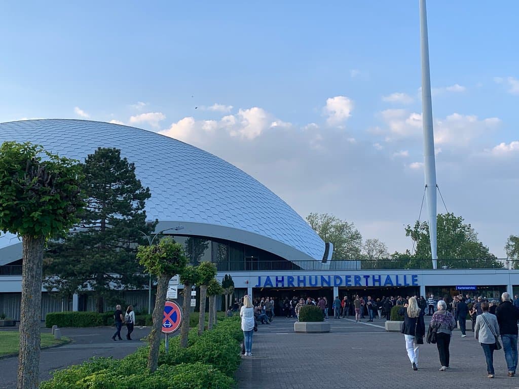 Jahrhunderthalle von außen